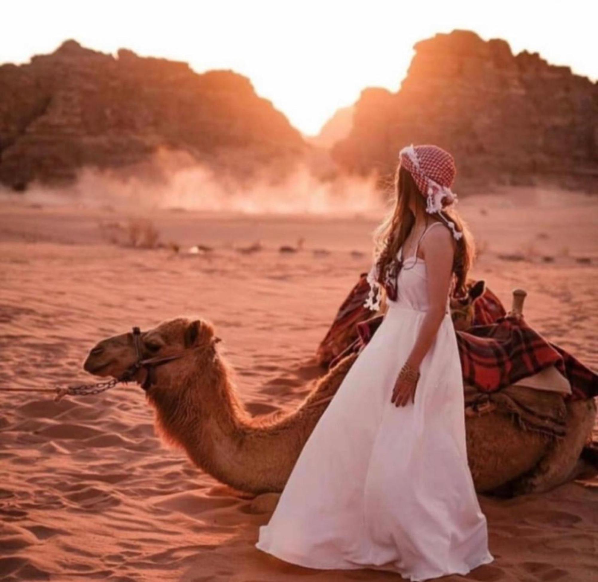 Julia Rum Luxury Camp Wadi Rum Bagian luar foto