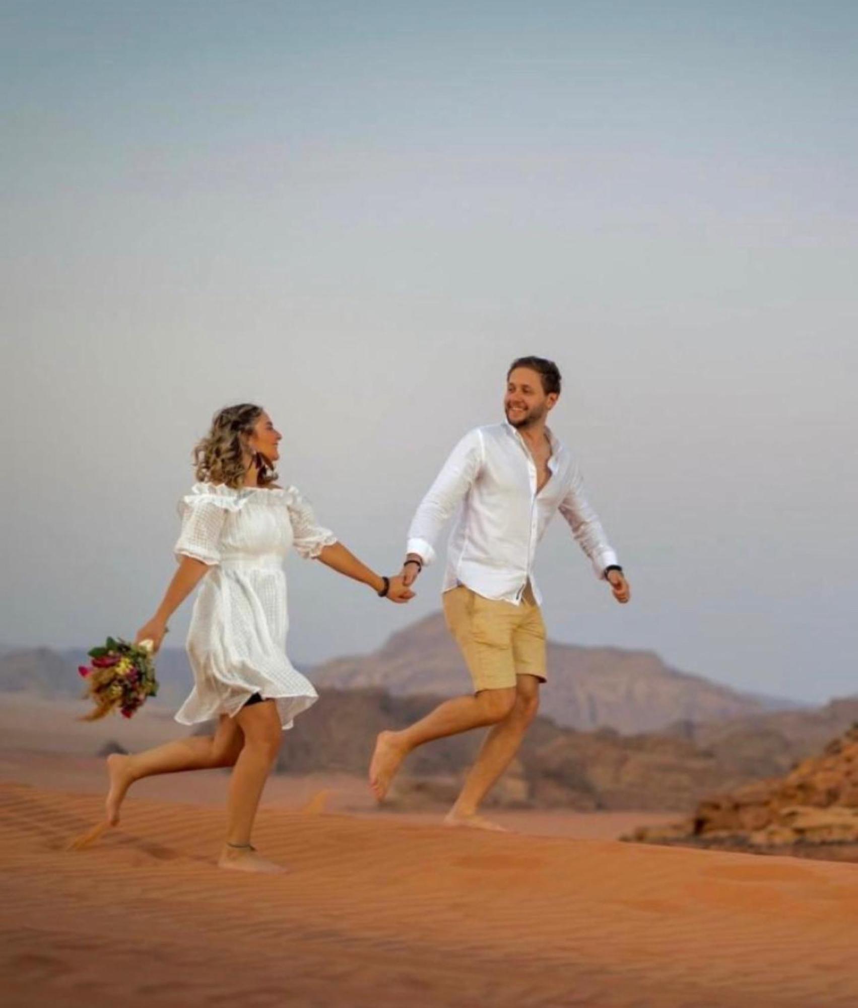 Julia Rum Luxury Camp Wadi Rum Bagian luar foto