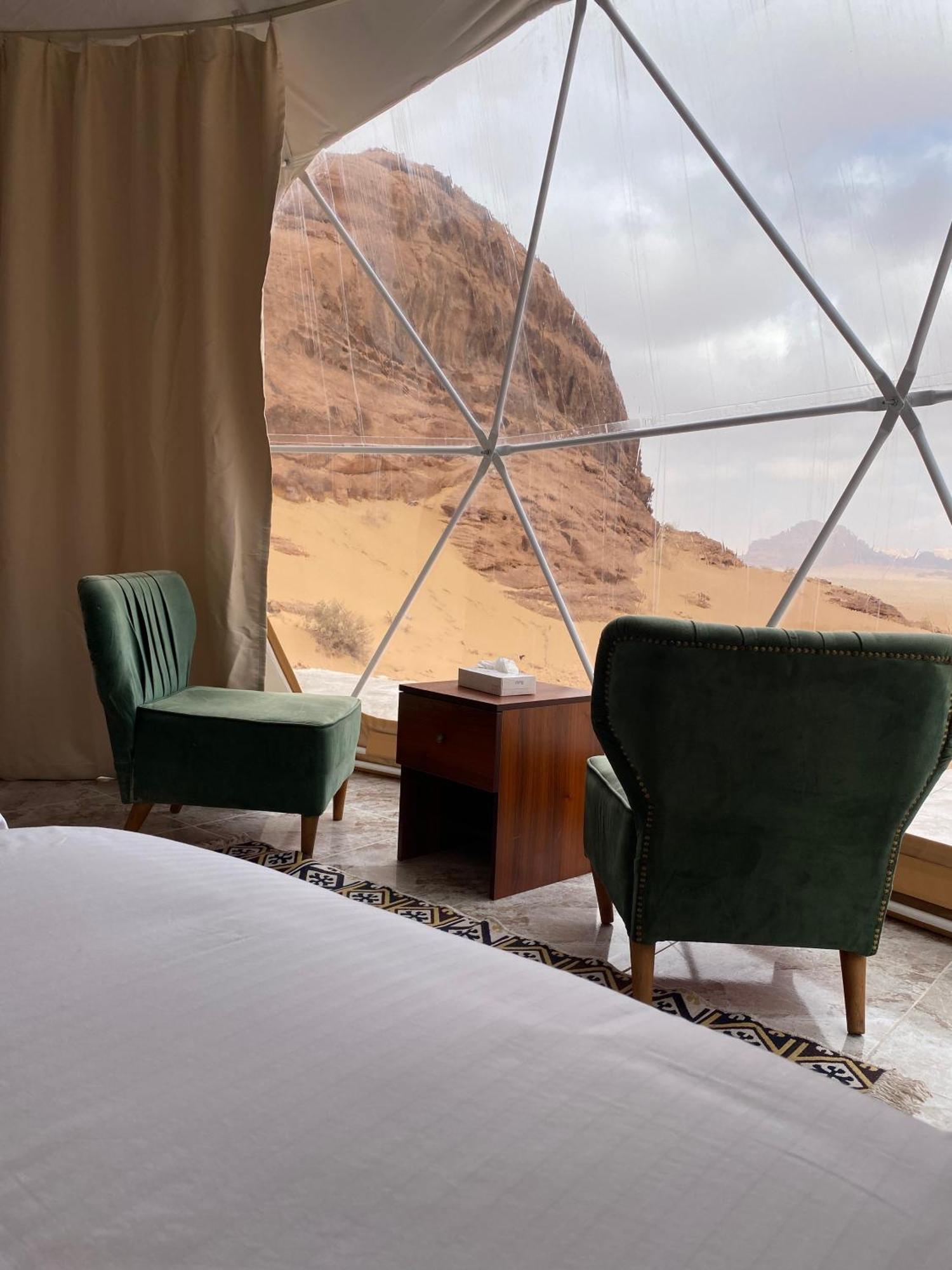 Julia Rum Luxury Camp Wadi Rum Bagian luar foto