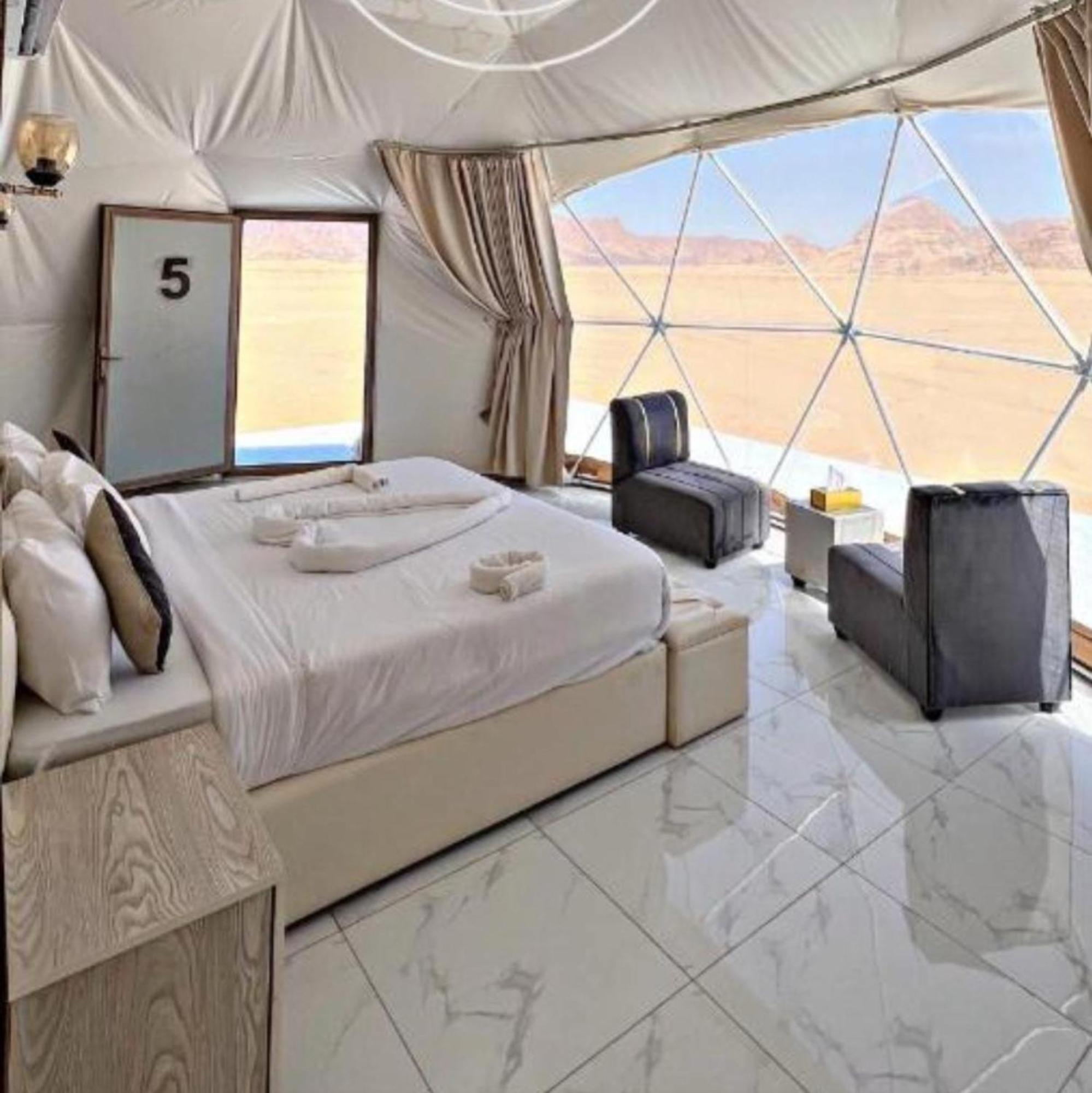 Julia Rum Luxury Camp Wadi Rum Bagian luar foto